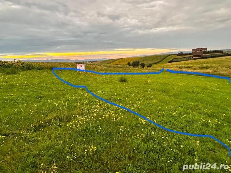 Teren de 1200 mp, în Bod
