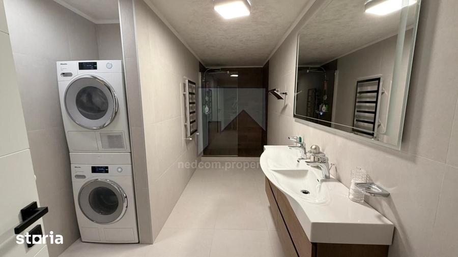 Apartament cu 4 camere în Ștefan cel Mare