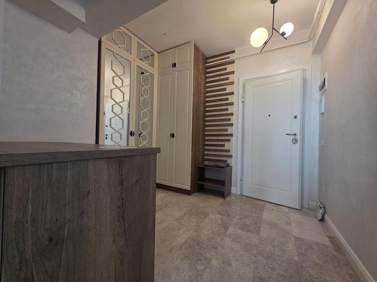 Apartament cu 3 camere decomandat în Copou