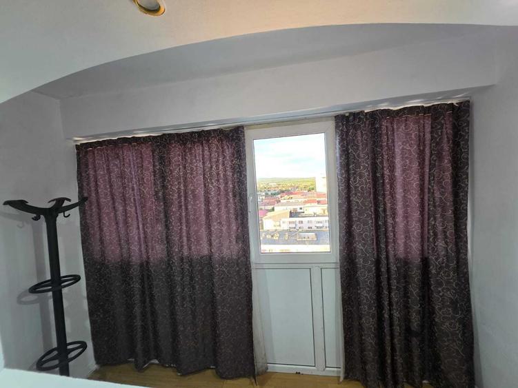 Apartament cu 2 camere în 9 Mai