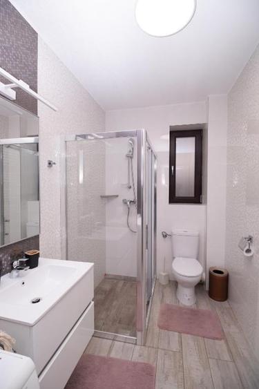 Apartament cu 2 camere decomandat în Valea Alba