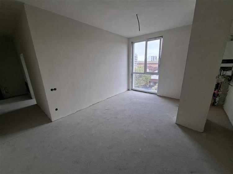 Apartament cu 2 camere circular în Mărăști