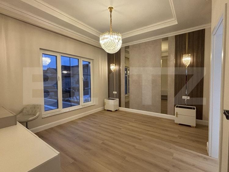 Duplex cu 4 camere cu Teren 357 Mp în Săcălaz