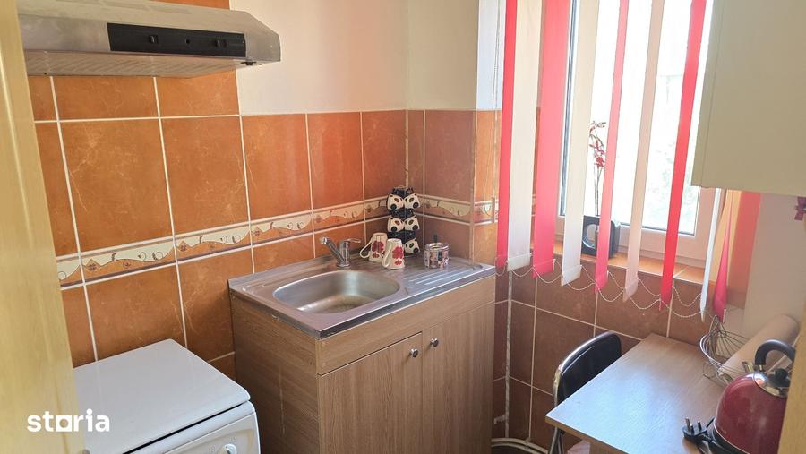 Vand garsoniera in Deva, zona Dacia, etaj 3, mobilata, utilata - 11