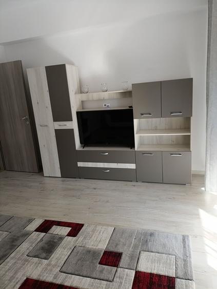 Apartament cu 2 camere decomandat în Exterior Vest