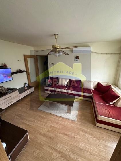 Apartament cu 2 camere nedecomandat, mobilat în Central