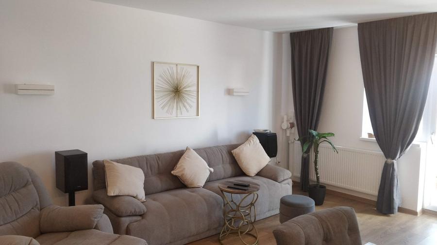 Casă cu 4 camere cu Teren 380 Mp în Tărlungeni