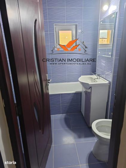 Apartament cu 3 camere decomandat în Cetate