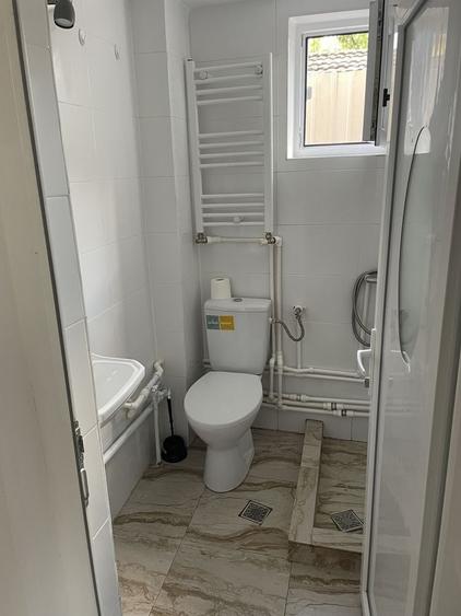 Garsonieră decomandată în Central