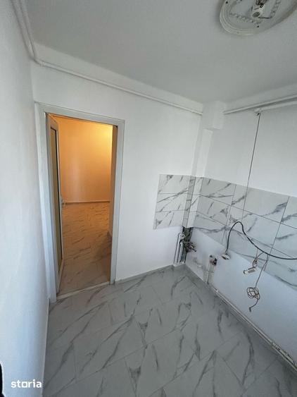 Apartament cu 2 camere semidecomandat în Micro 40