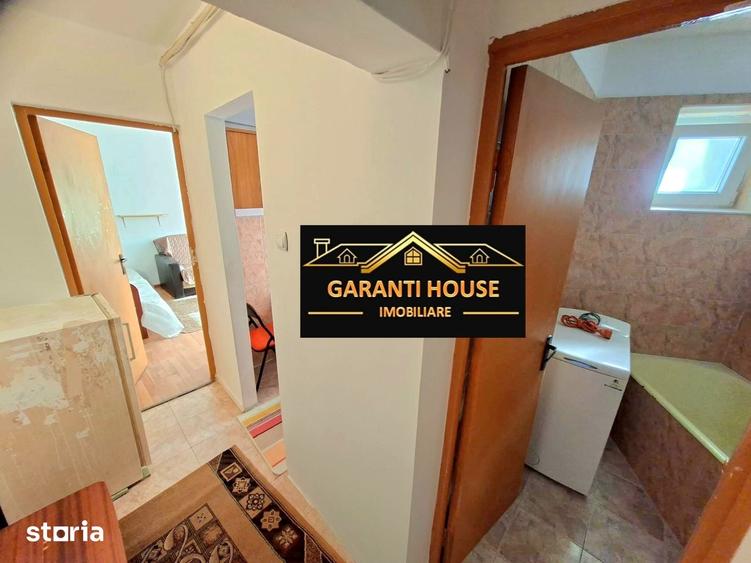 Garsonieră decomandată în Traian
