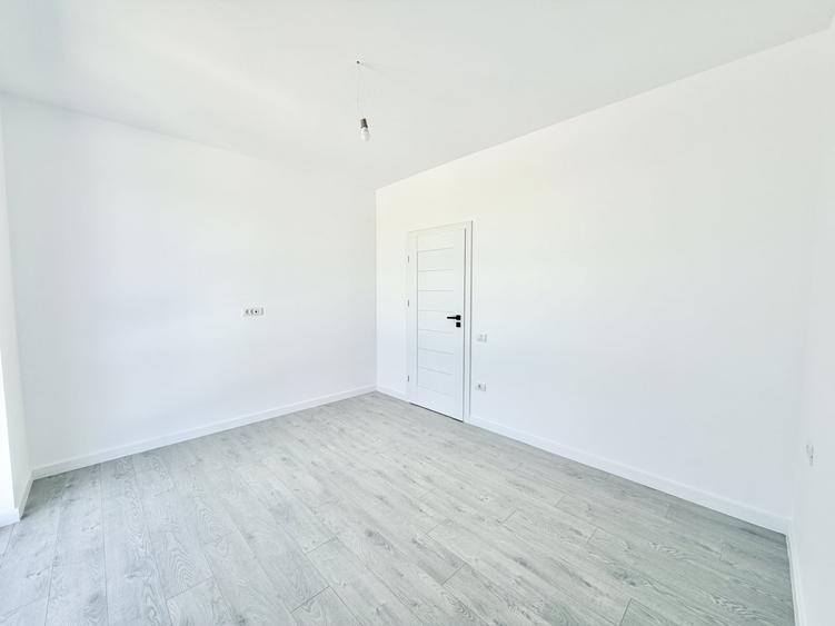 Apartament cu 2 camere decomandat în Moșnița Nouă