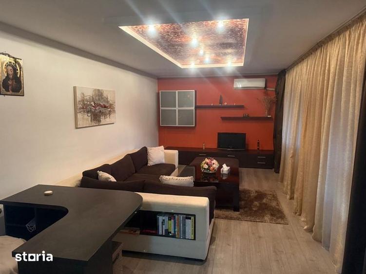 Apartament cu 3 camere decomandat în Babadag