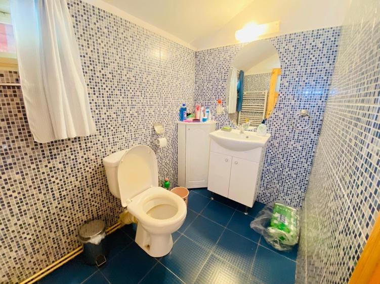 Casă individuală cu 4 camere cu Teren 2031 Mp în Vest
