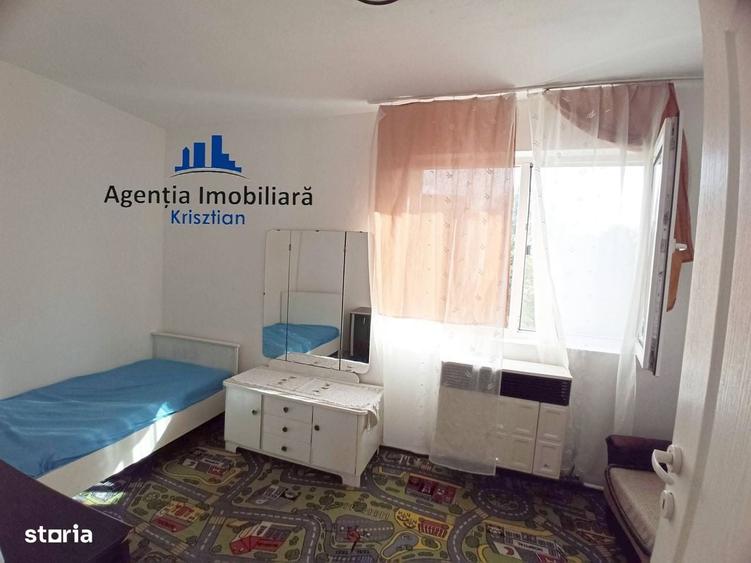 Apartament cu 2 camere nedecomandat în Micro 14