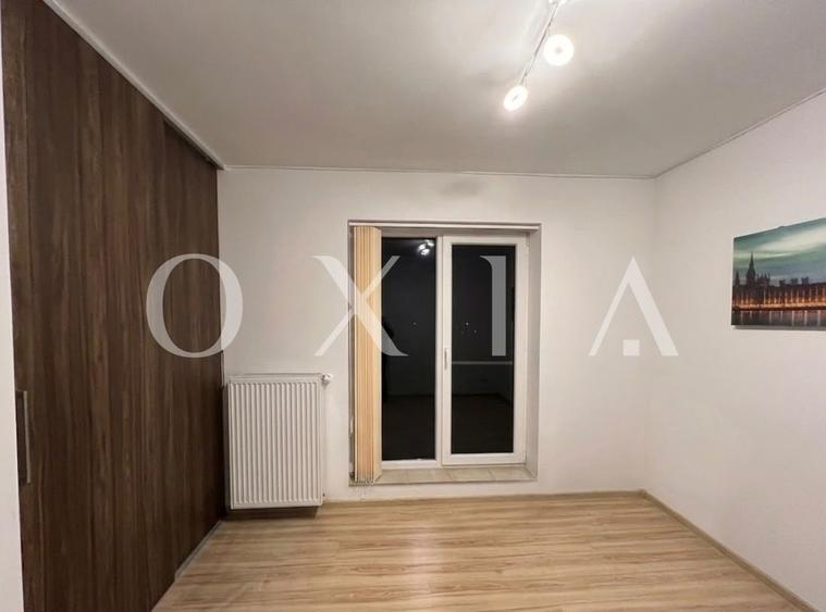 Apartament cu 4 camere semidecomandat, mobilat în Giroc