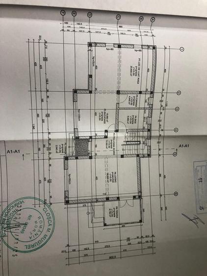 Casă cu 4 camere în Central
