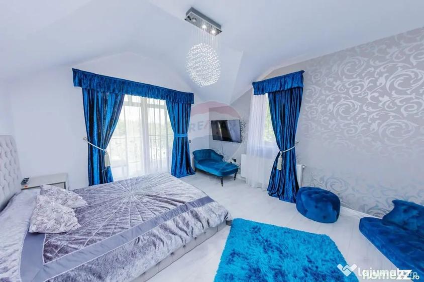 Casă cu 5 camere cu Teren 980 Mp în Bușag