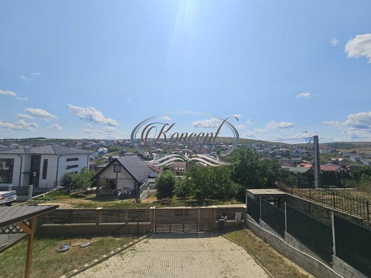 Casă individuală cu 4 camere cu Garaj în Apahida