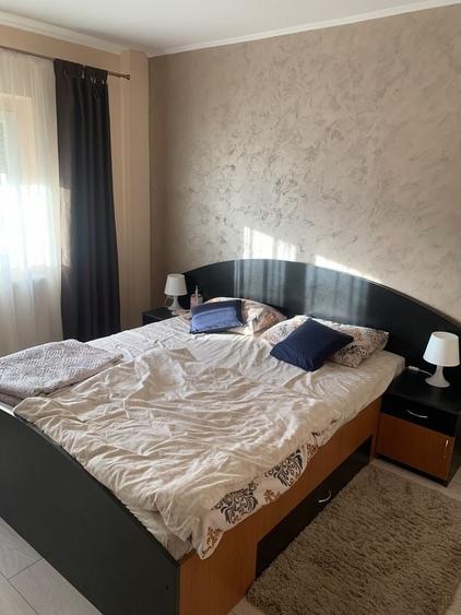 Apartament cu 2 camere decomandat în Podgoria