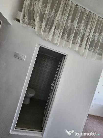 Garsonieră decomandată în Dallas