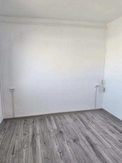 Garsonieră decomandată în Exterior Vest