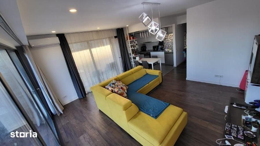 Apartament cu 3 camere în Gara de Nord