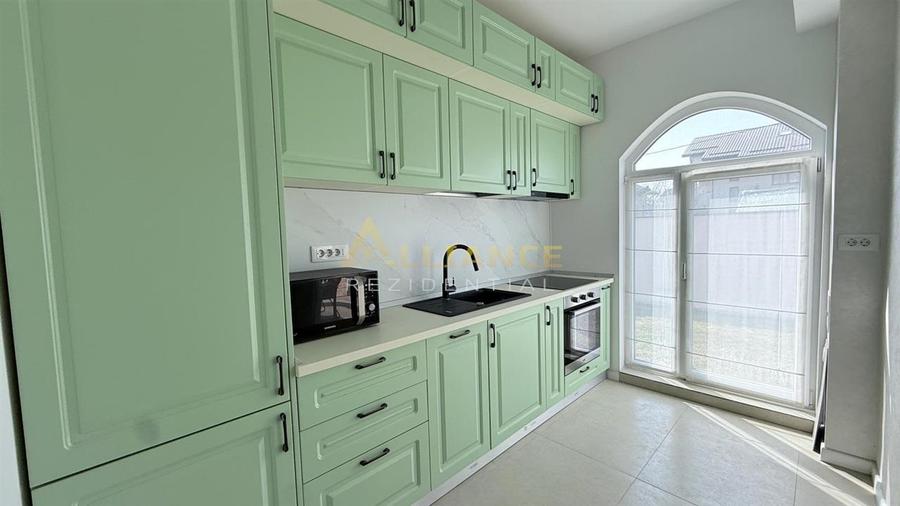 Duplex cu 5 camere cu Teren 304 Mp în Berceni