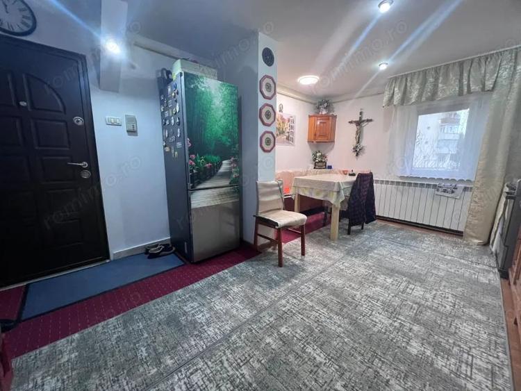 Apartament cu 2 camere decomandat în Ultracentral