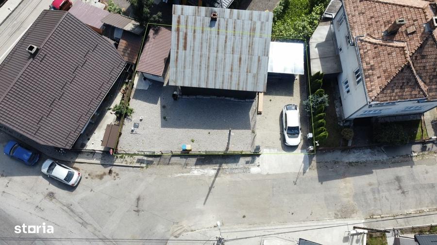 Casă cu 4 camere în Central
