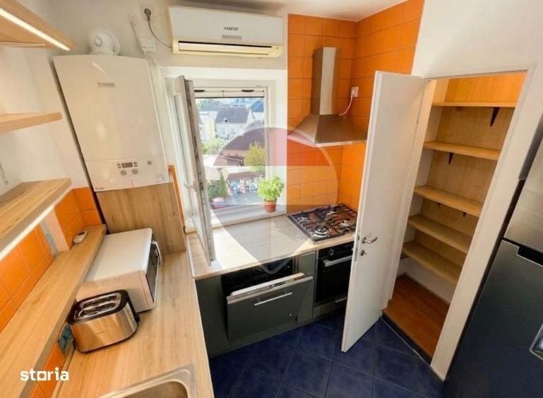 Apartament cu 4 camere decomandat în Ștrand