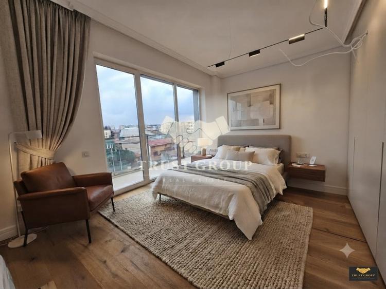 Penthouse cu 3 camere decomandat, mobilat în Floreasca