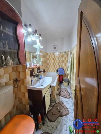 Apartament cu 2 camere decomandat în Babadag
