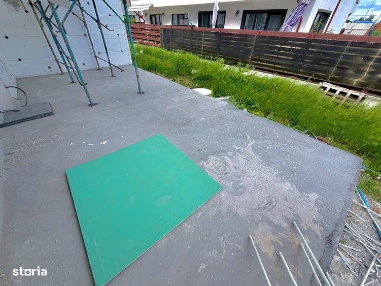 Casă cu 4 camere în Splaiul Unirii