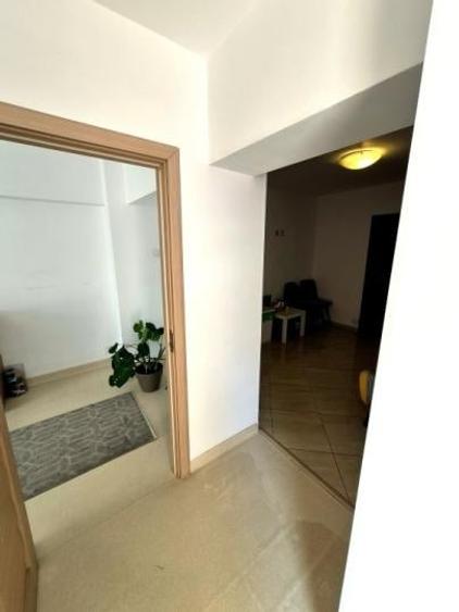 Apartament cu 4 camere decomandat, mobilat în Unirii