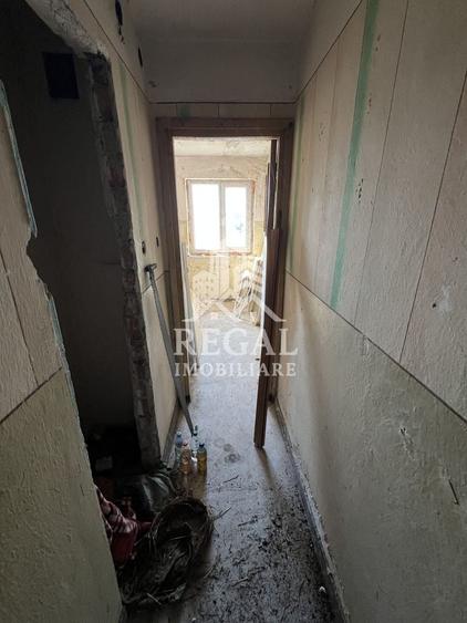 Apartament cu 4 camere circular în Ghelari