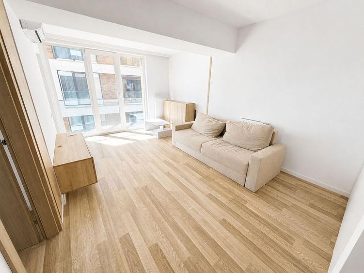Apartament cu 2 camere semidecomandat, mobilat în Basarab