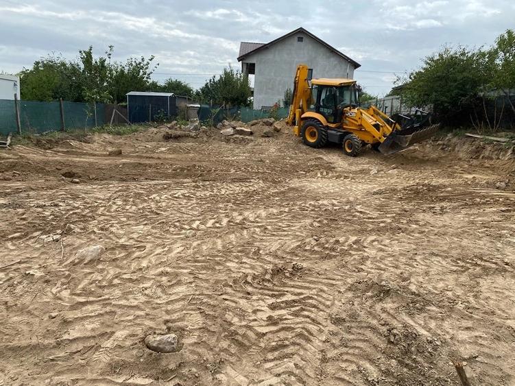 Teren de vanzare intravilan - 4