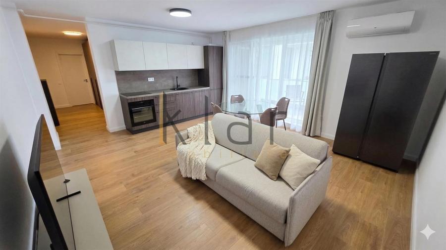 Apartament cu 2 camere semidecomandat, mobilat în Andrei Mureșanu