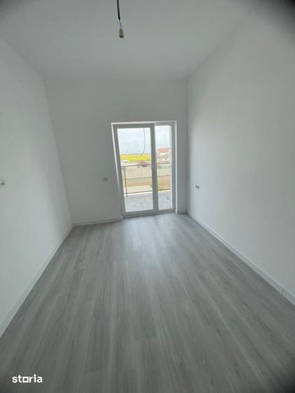 Apartament cu 3 camere în Moșnița Nouă