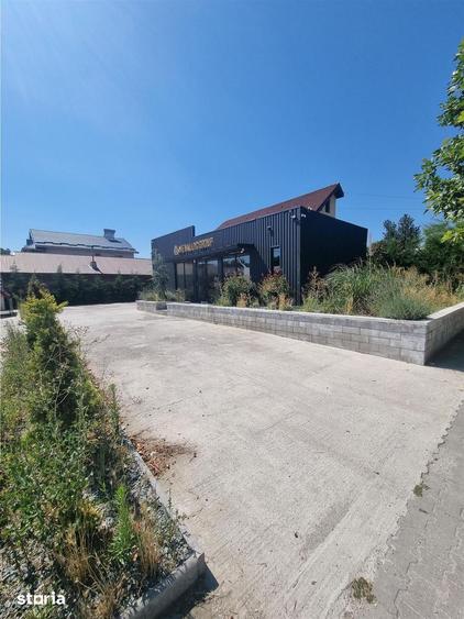 Spațiu comercial, de 80 mp, în Central