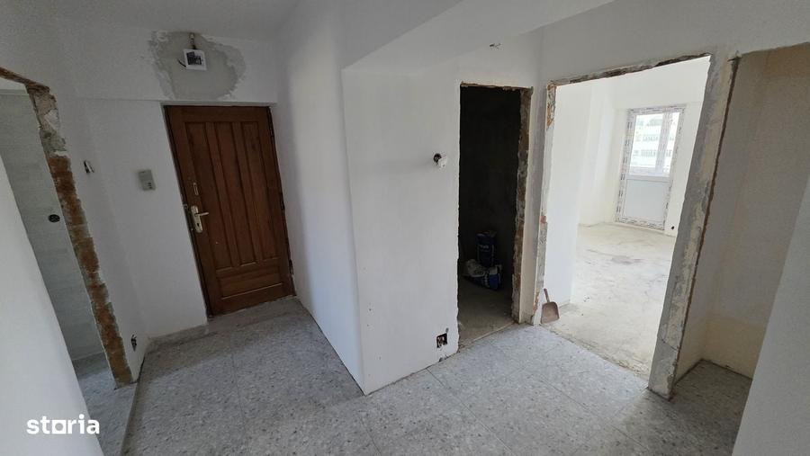 Apartament cu 3 camere în Central