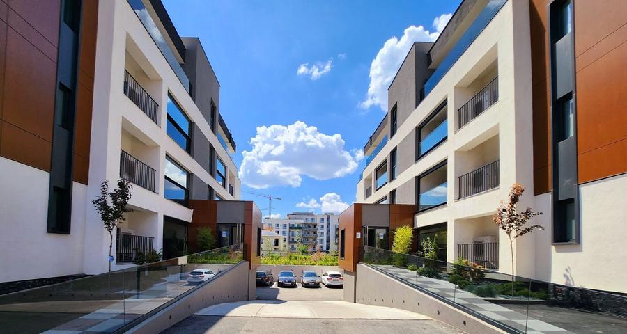Apartament cu 2 camere decomandat în Theodor Pallady