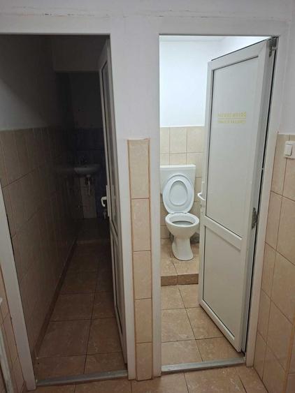Spațiu comercial, de 80 mp, în Central