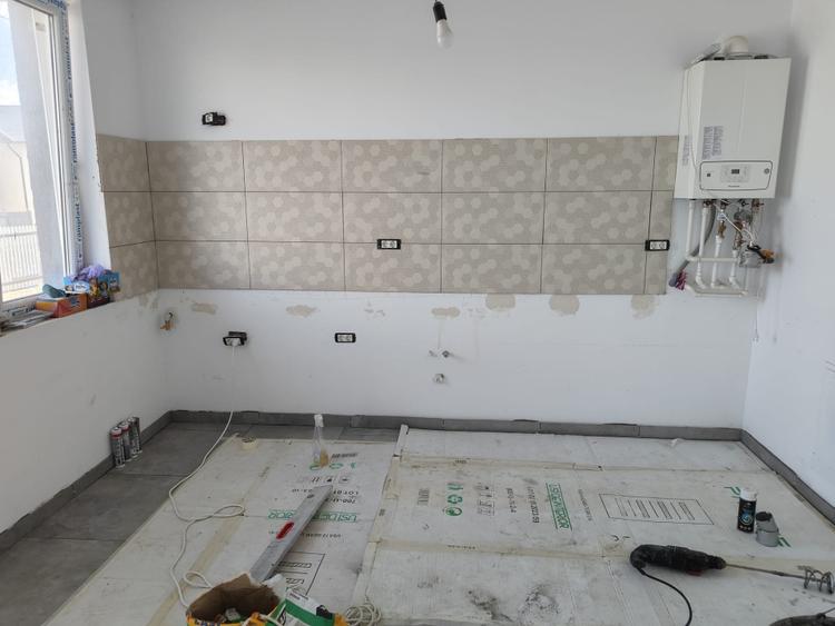 Casă individuală cu 5 camere cu Teren 500 Mp în Cumpăna