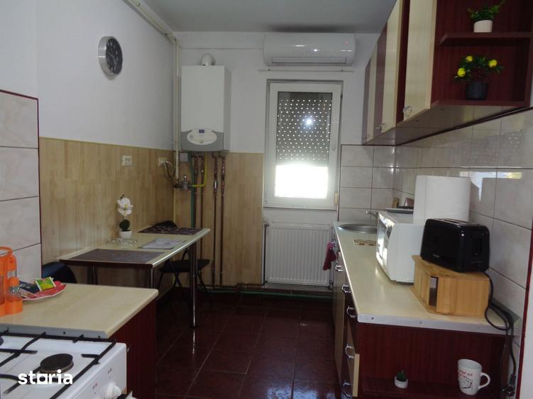 Apartament cu 2 camere decomandat în Grădiște