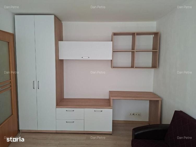 Apartament cu 2 camere decomandat în Ciupercenii Noi