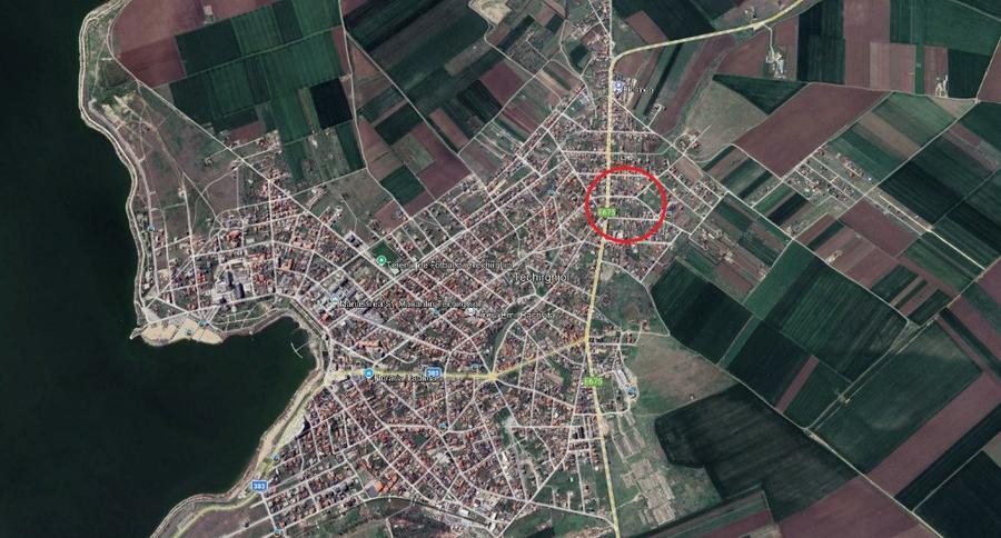 Teren de 950 mp, în Central