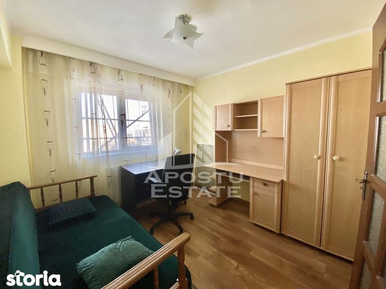 Apartament cu 3 camere, mobilat în Circumvalațiunii