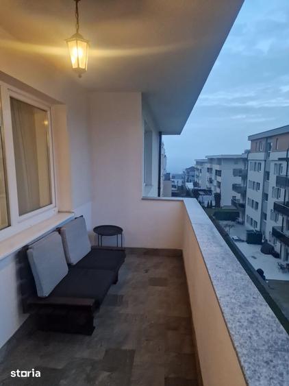 Apartament cu 3 camere în Bună Ziua